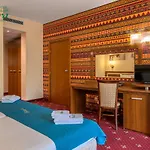 فندق Allegra Balneo & 4*