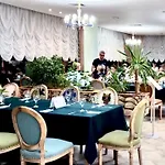 Allegra Balneo & فندق غولدن ساندز